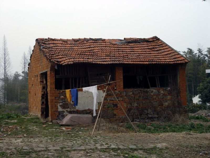 Le cabanon en briquettes